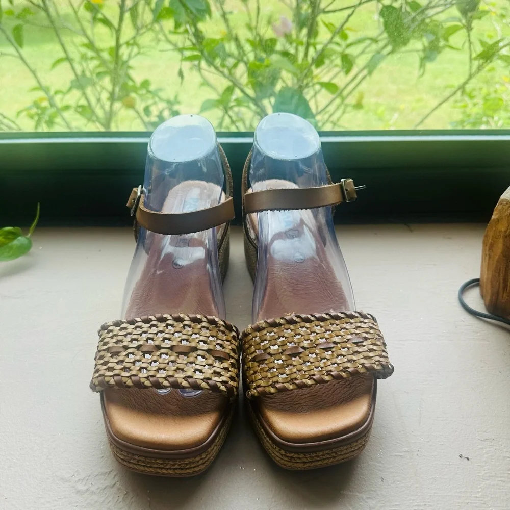 Payma Tan Woven Wedge Sandals Size Europe40/US 9-9.5
